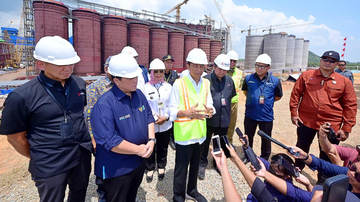 Smelter Alumina Mempawah Target Produksi Kuartal III 2024